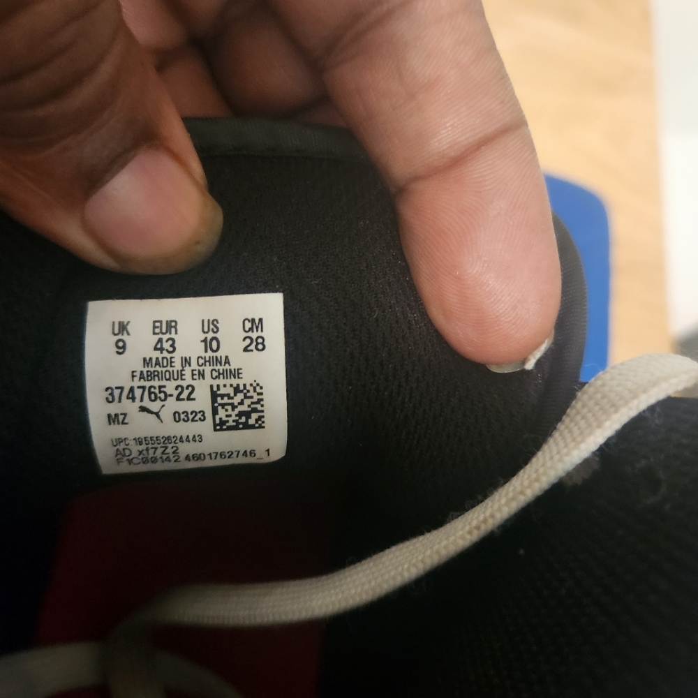 Puma - Picture 3 of 4